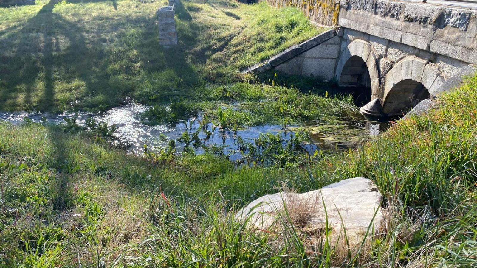 Alojamiento Antigua Casa De Telefonos El Berrueco Luaran gambar